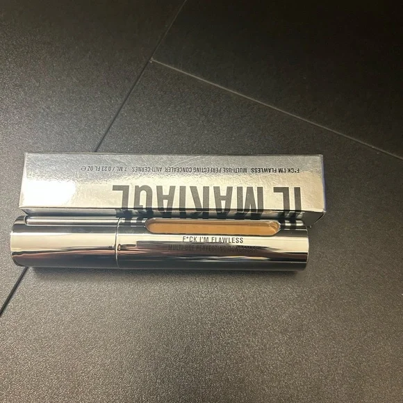 IL MAKIAGE Multi-Use Perfecting Concealer - F*CK I’m Flawless - Picture 3 of 4